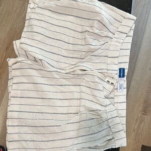 Old Navy Cream and Black Striped Shorts